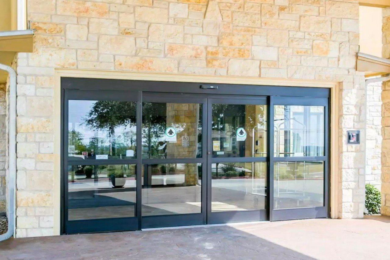 Sleep Inn & Suites Gonzales Near Palmetto State Park מראה חיצוני תמונה