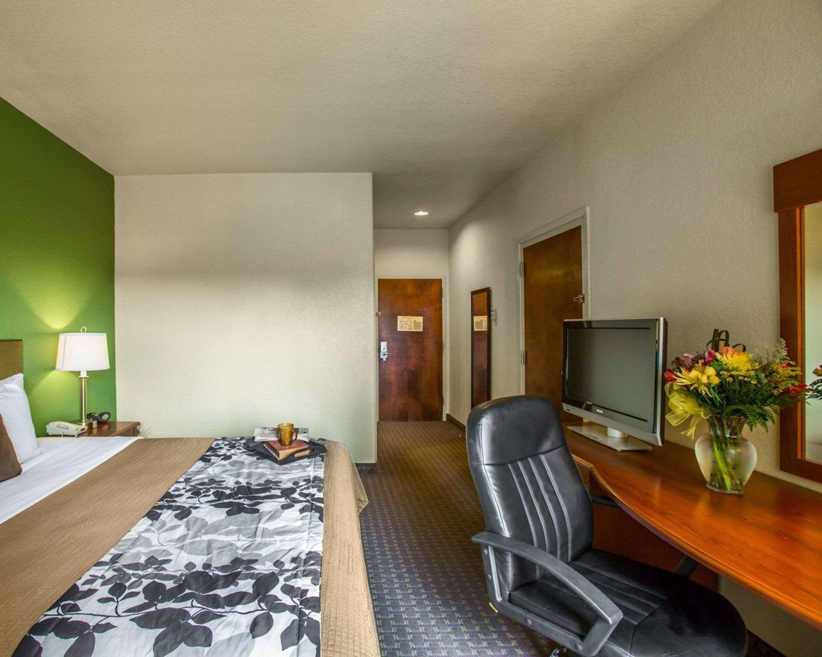 Sleep Inn & Suites Gonzales Near Palmetto State Park מראה חיצוני תמונה
