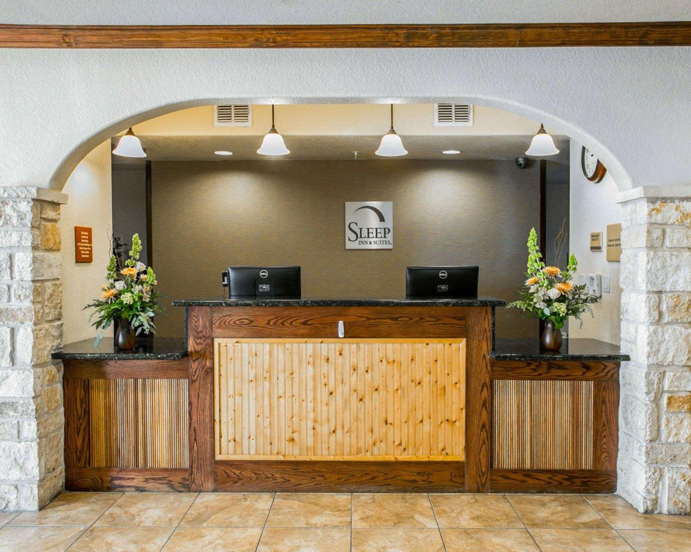 Sleep Inn & Suites Gonzales Near Palmetto State Park מראה חיצוני תמונה