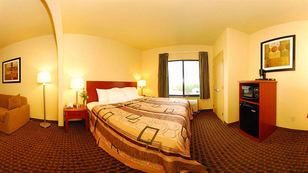Sleep Inn & Suites Gonzales Near Palmetto State Park מראה חיצוני תמונה