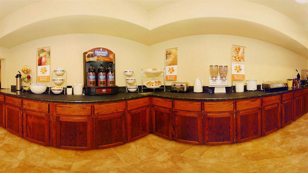Sleep Inn & Suites Gonzales Near Palmetto State Park מראה חיצוני תמונה
